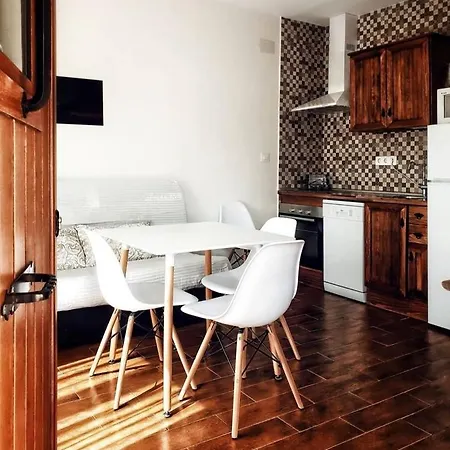 Orion Apartment Torrejon el Rubio Exterior photo